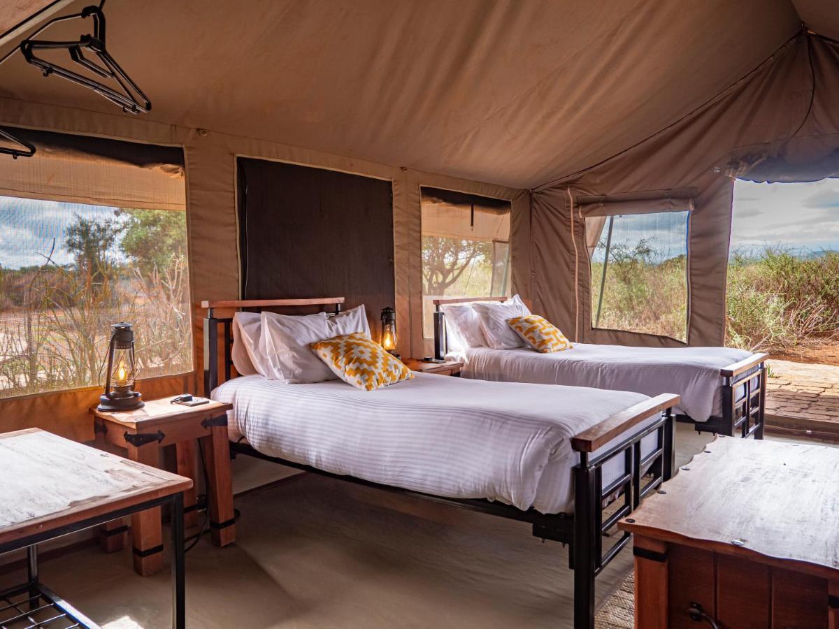 Tulia Amboseli Safari Camp Hotel Buitenkant foto
