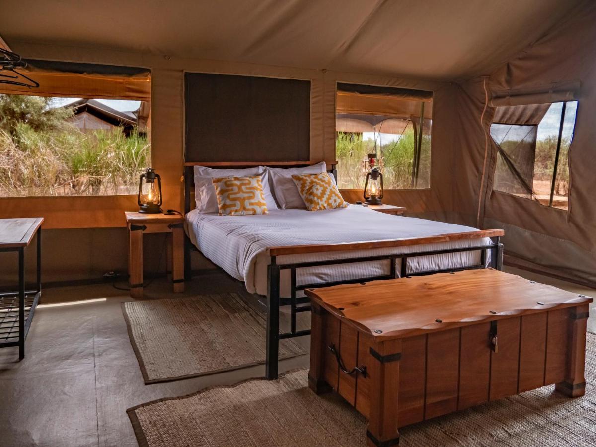 Tulia Amboseli Safari Camp Hotel Buitenkant foto