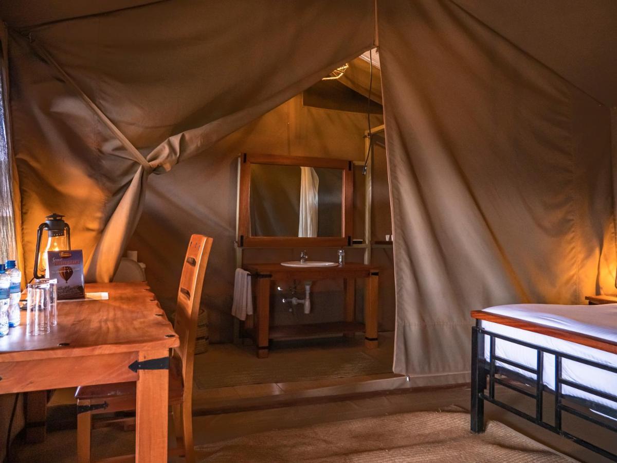 Tulia Amboseli Safari Camp Hotel Buitenkant foto