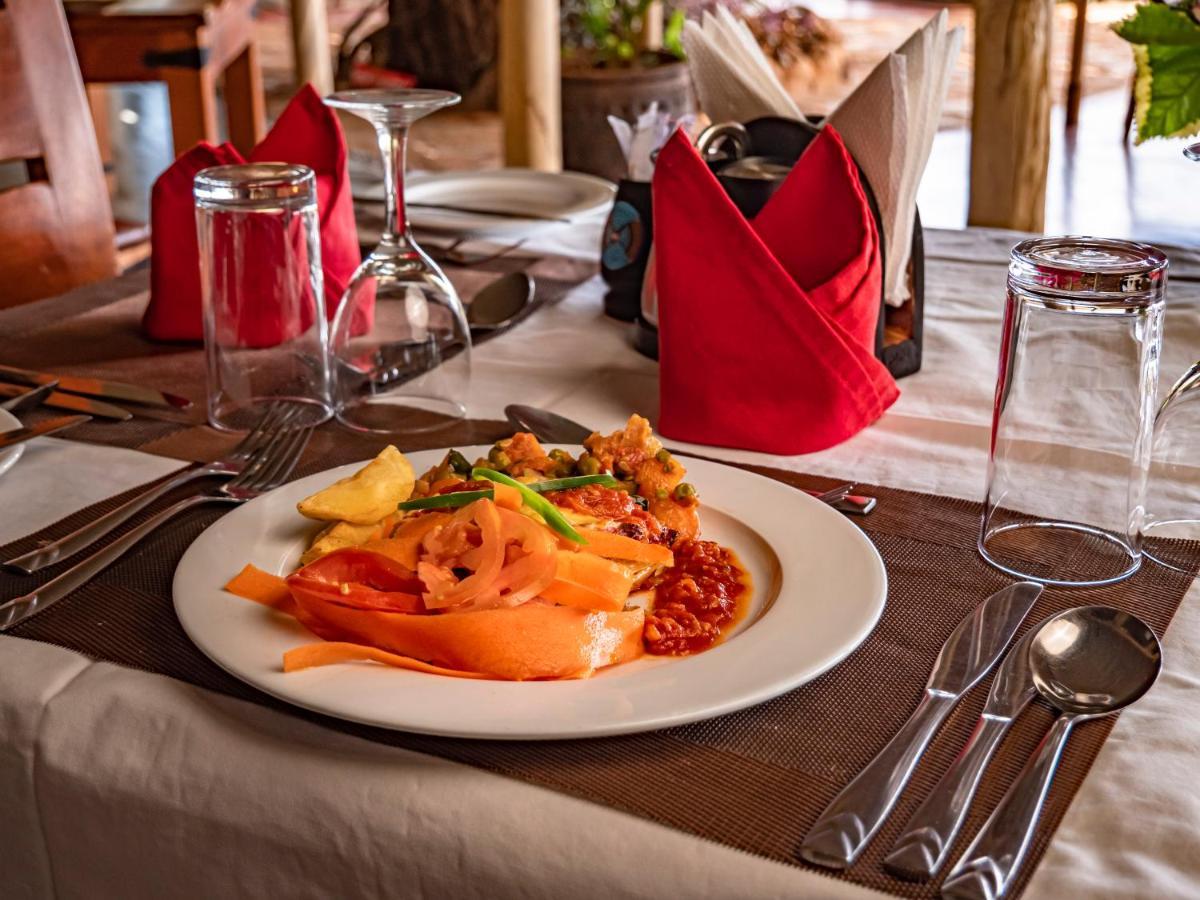 Tulia Amboseli Safari Camp Hotel Buitenkant foto